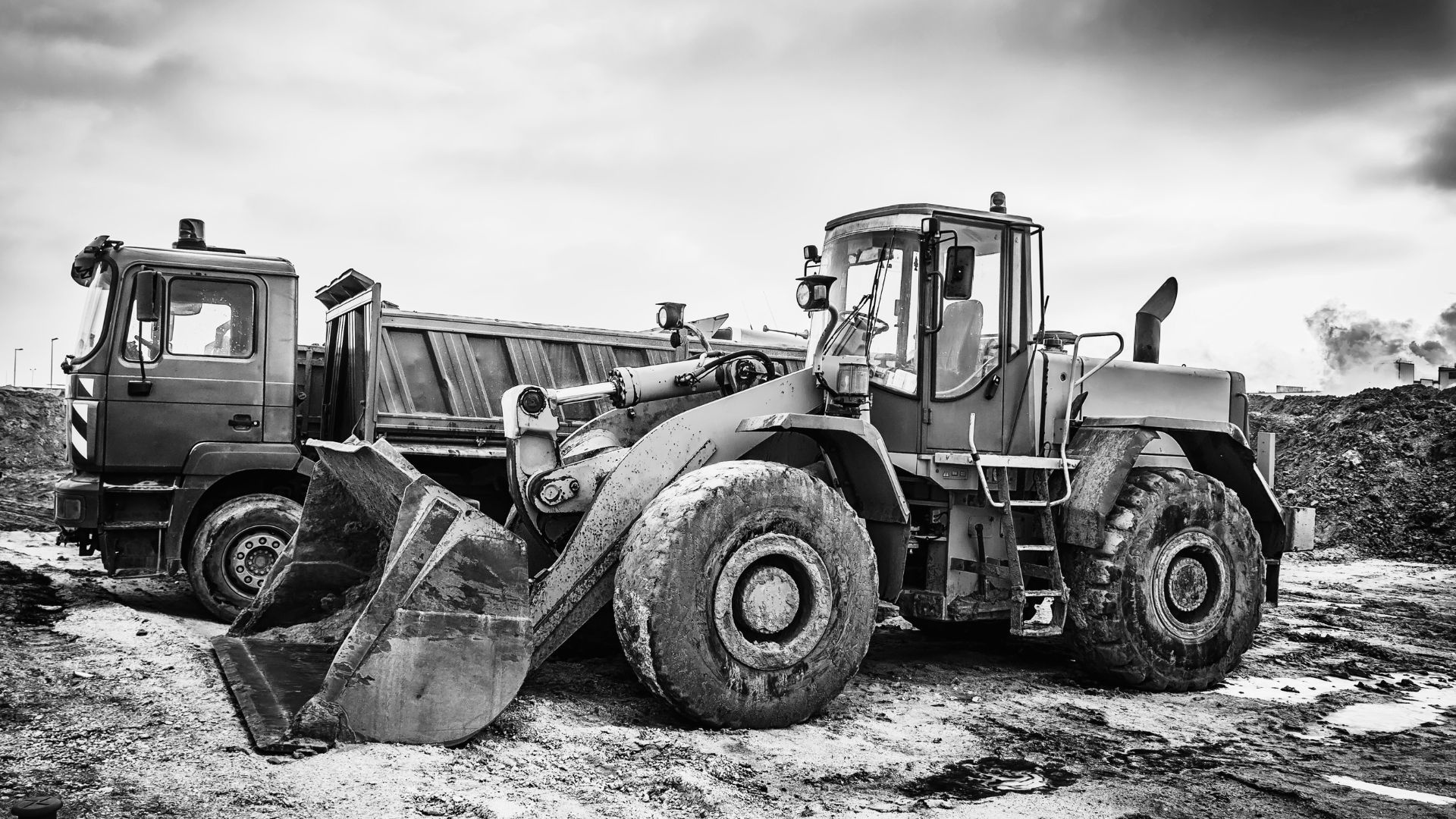Come funziona la demolizione di un camion con Comauto