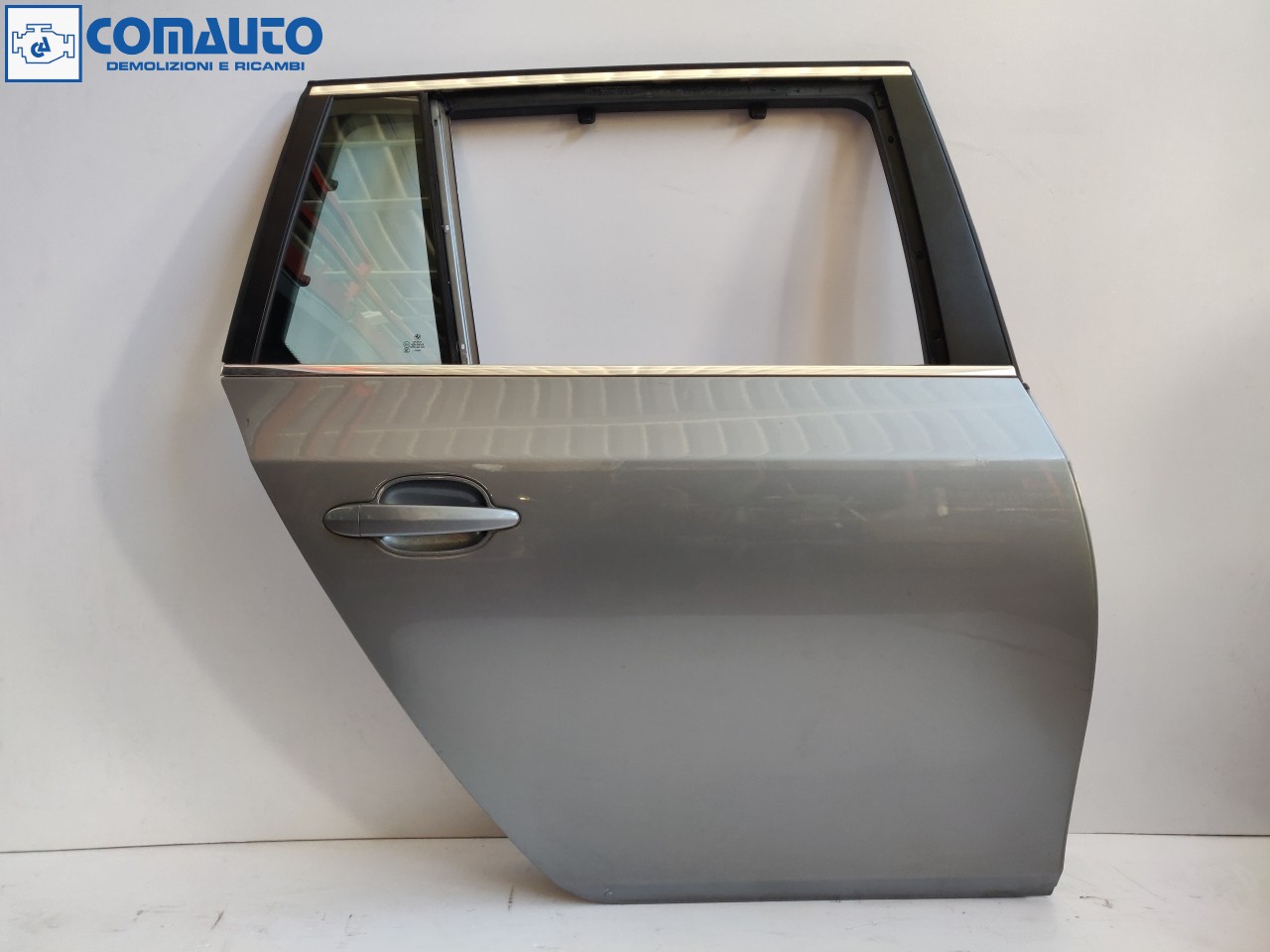 Porta post dx BMW 5