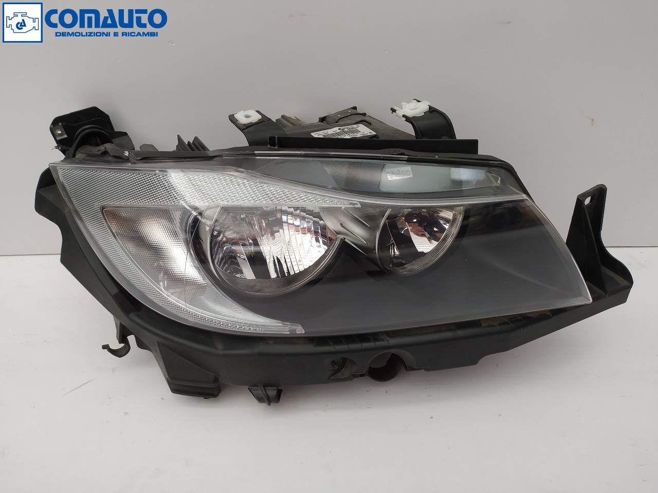 Faro ant dx BMW 3