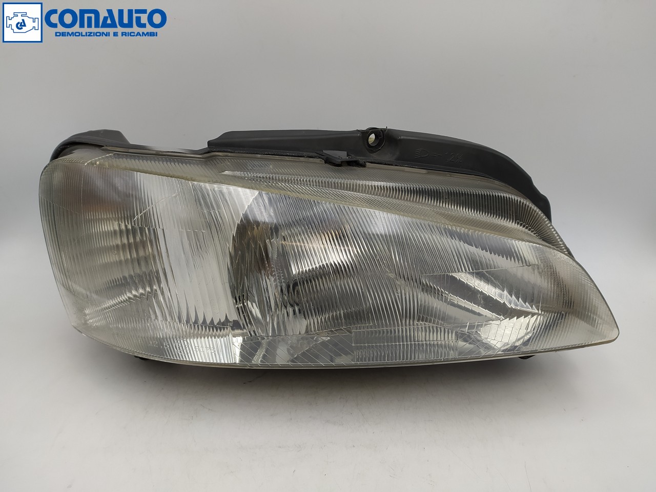 Faro ant dx PEUGEOT 106