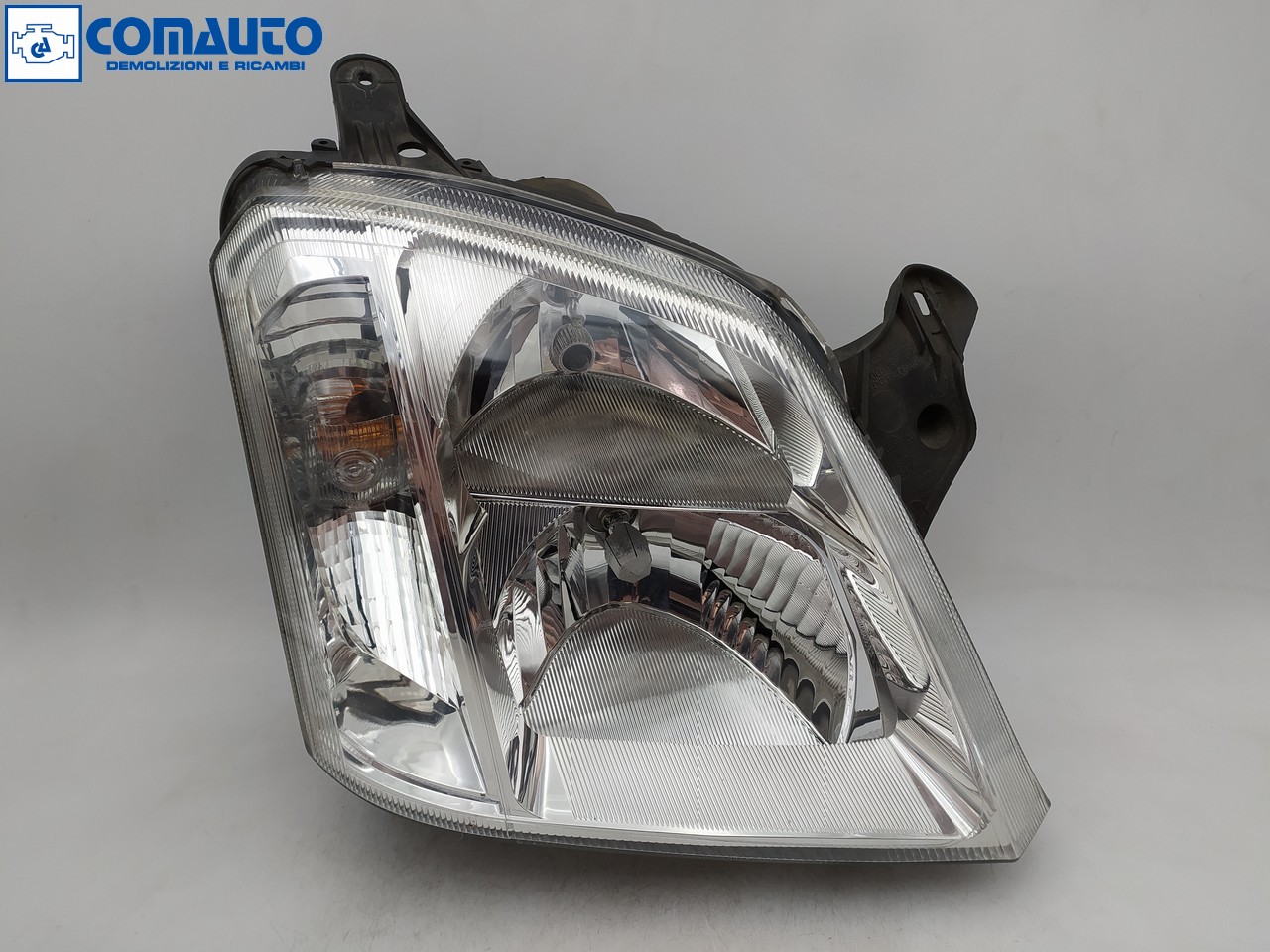 Faro ant dx OPEL MERIVA