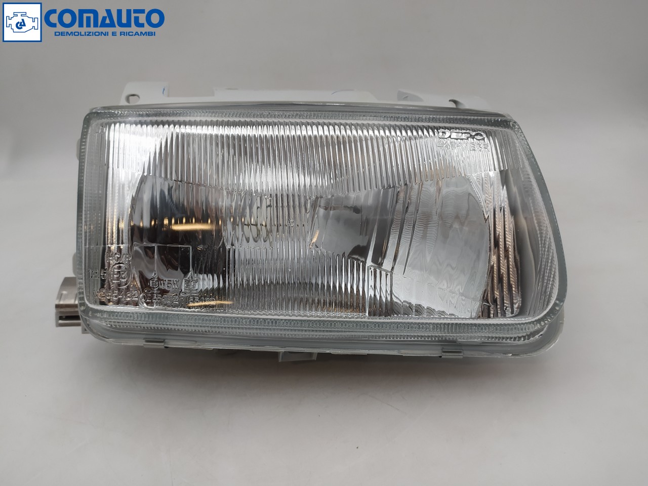 Faro ant dx VOLKSWAGEN POLO