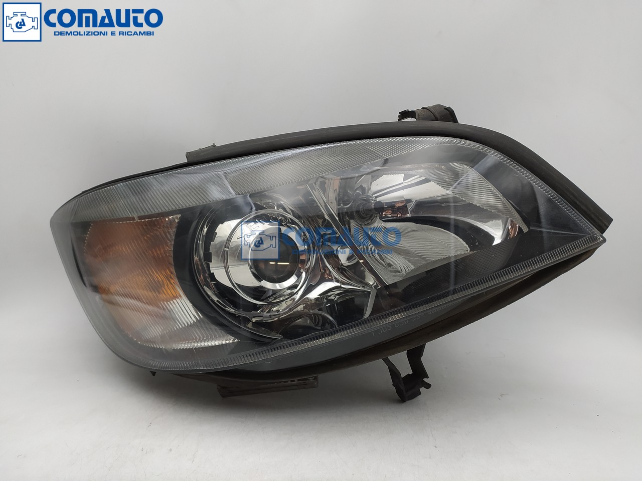 Faro ant dx OPEL ZAFIRA