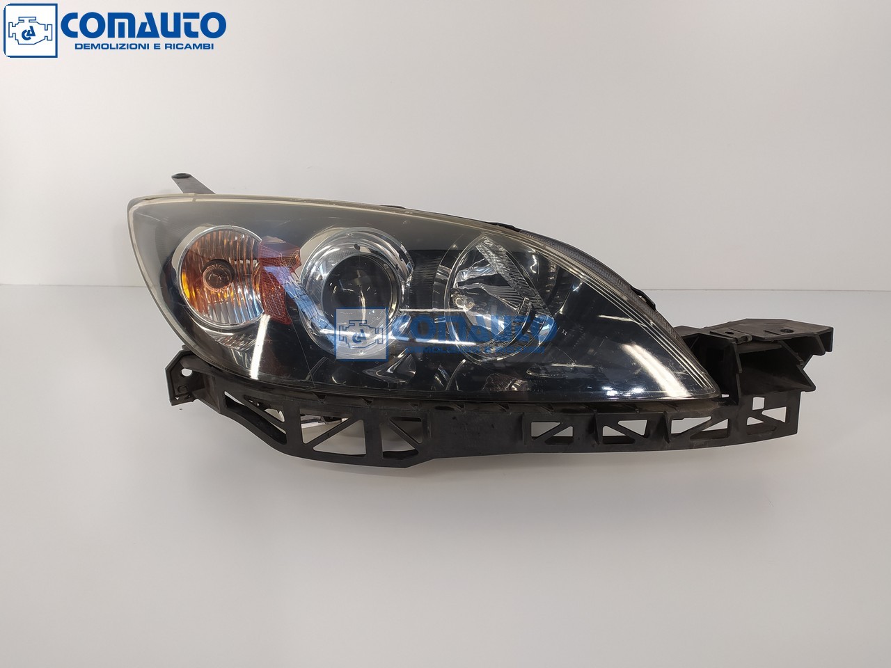 Faro ant dx MAZDA 3