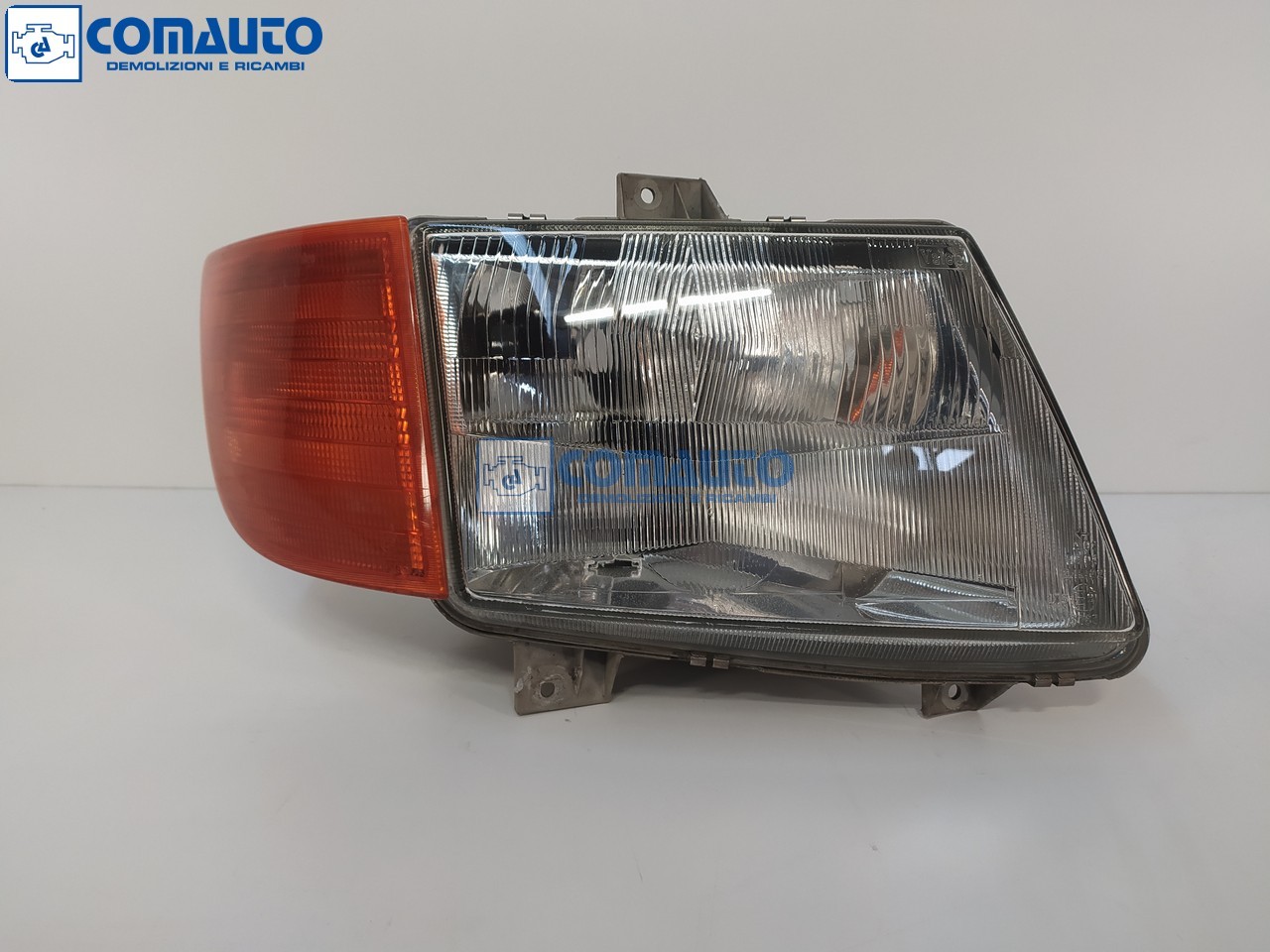 Faro ant dx MERCEDES VITO