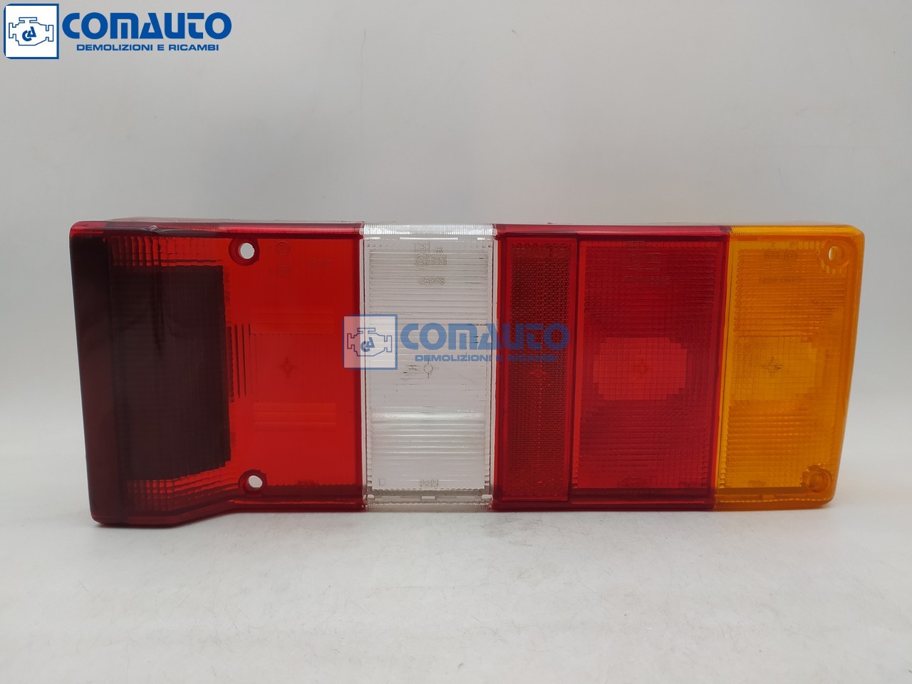 Fanale post dx LANCIA Y10