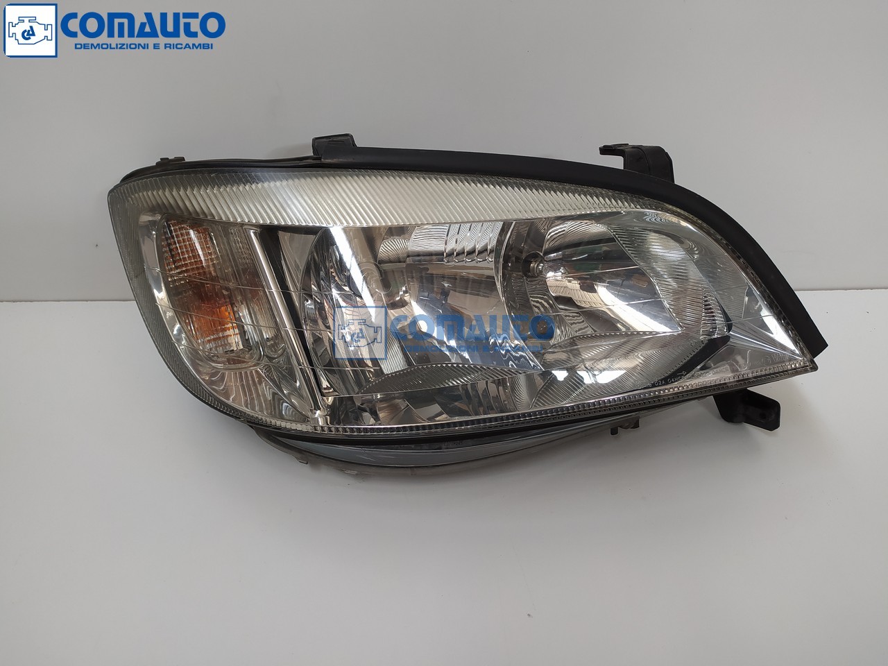 Faro ant dx OPEL ZAFIRA