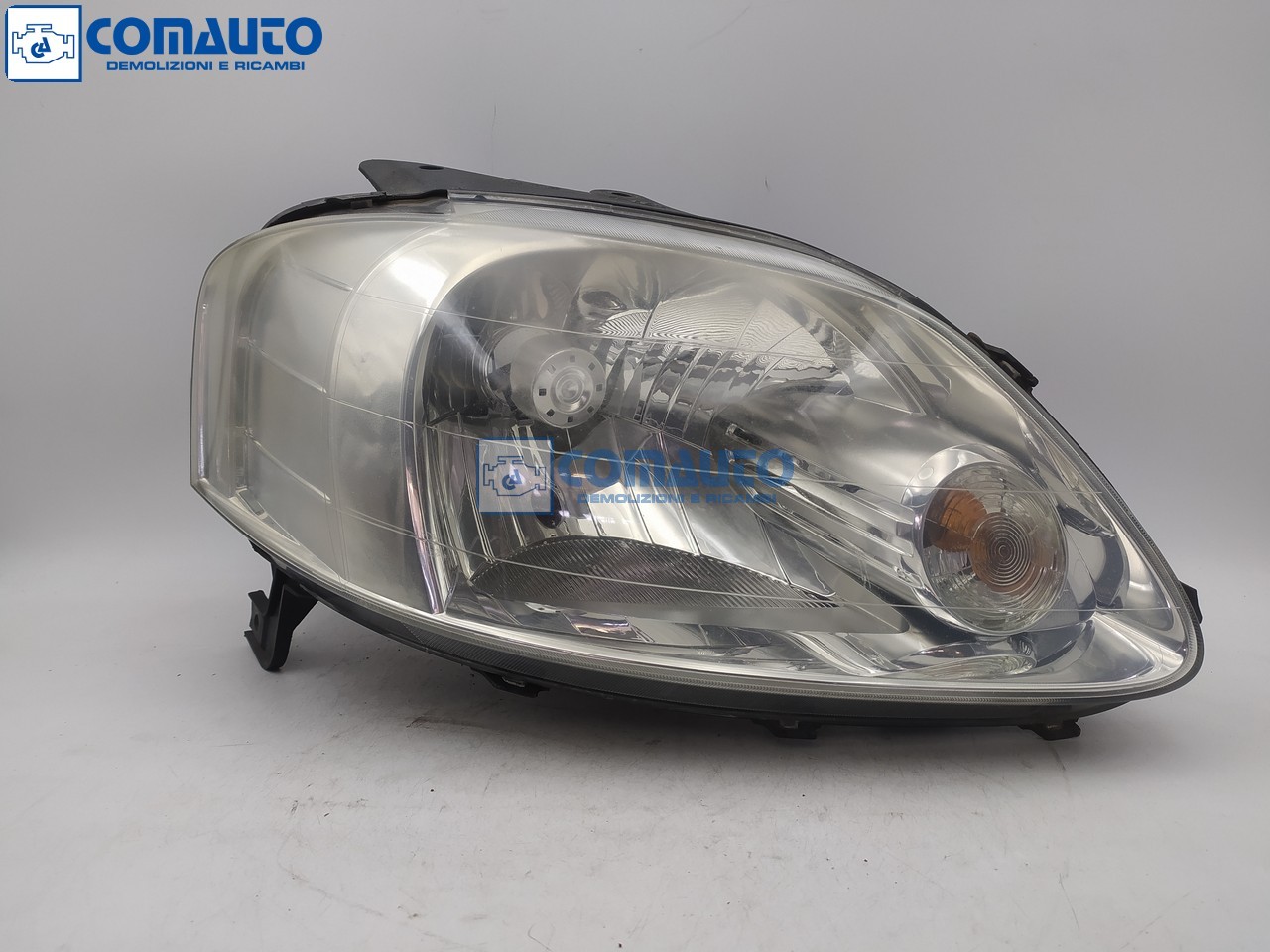 Faro ant dx VOLKSWAGEN FOX