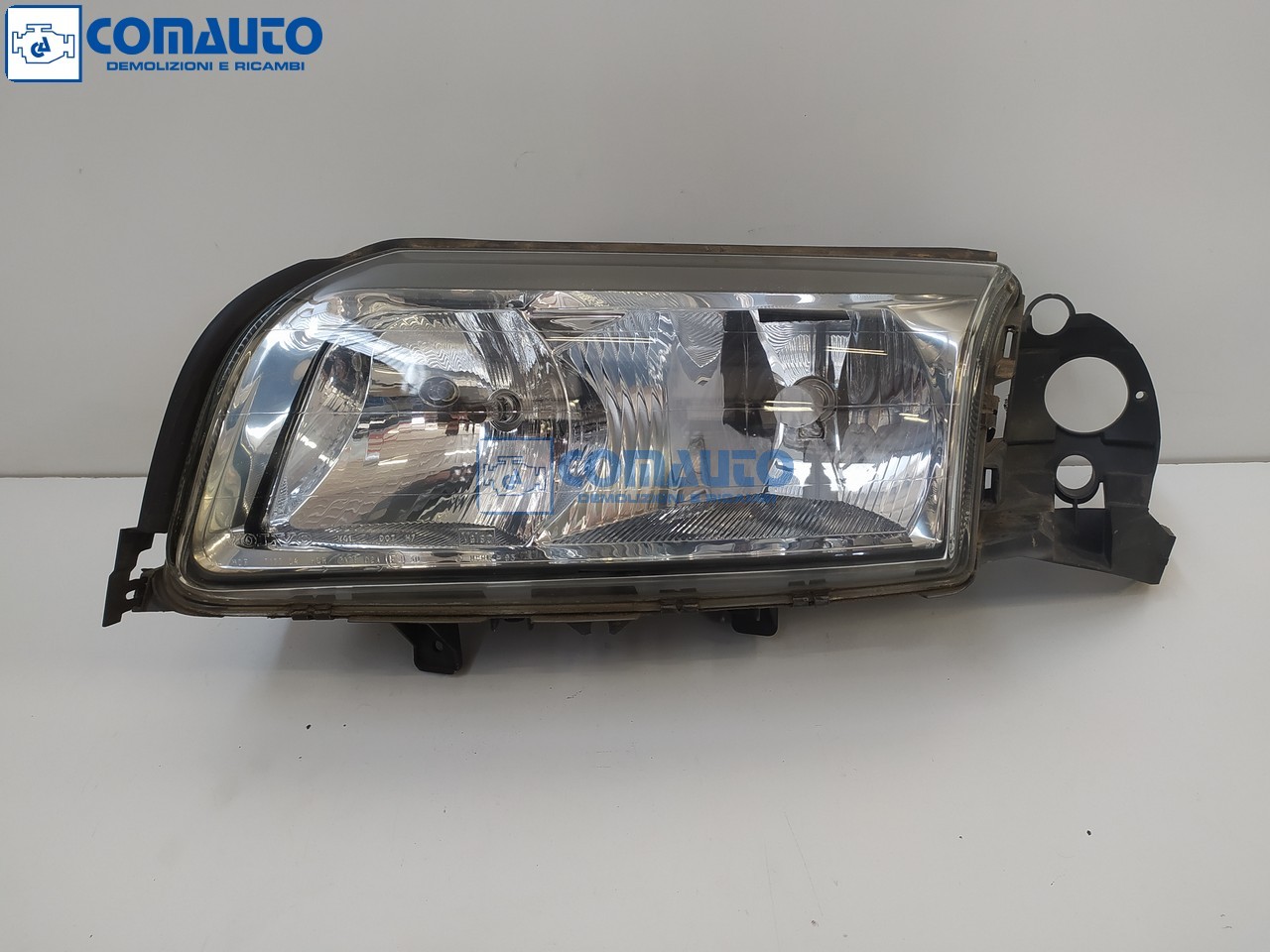 Faro ant sx VOLVO S80