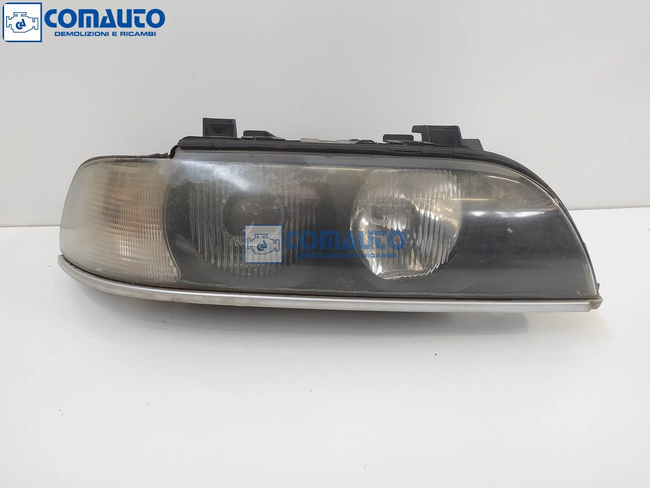 Faro ant dx BMW 5