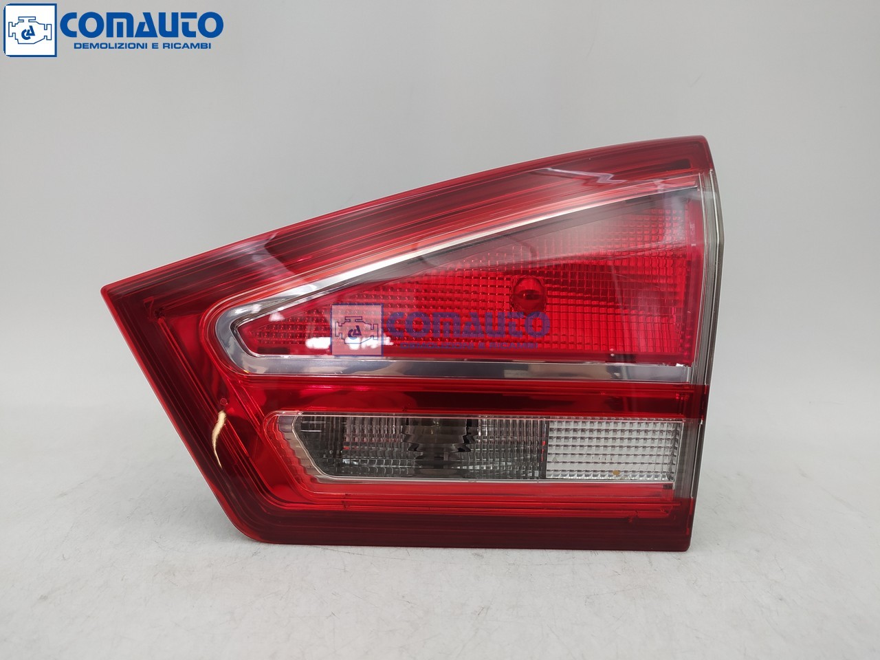 Fanale post dx FORD B-MAX
