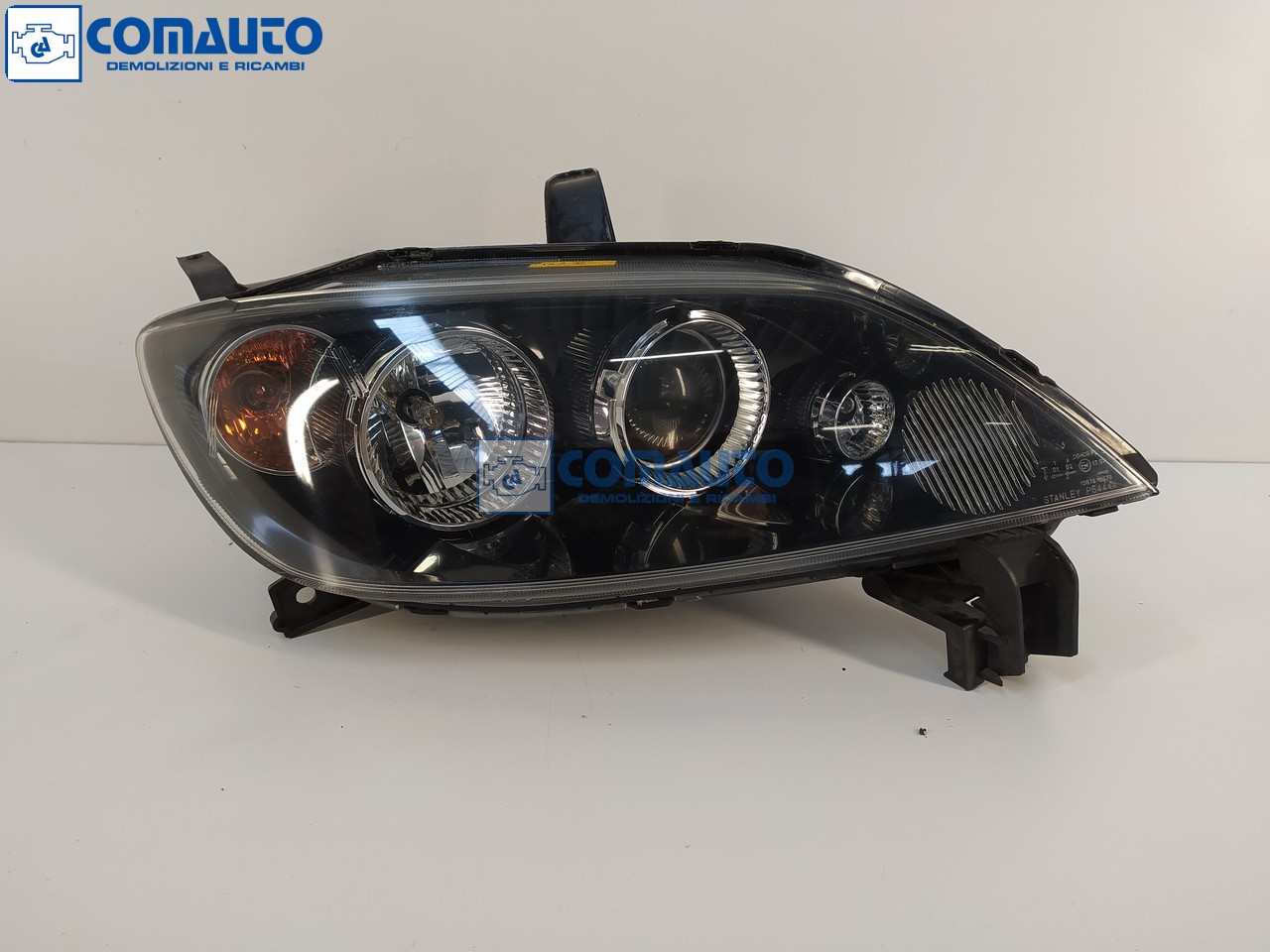 Faro ant dx MAZDA 2