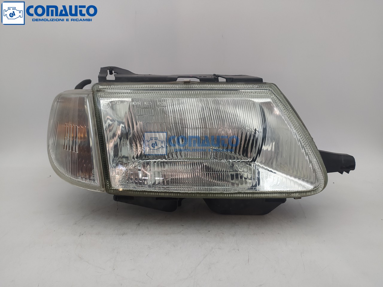 Faro ant dx CITROEN SAXO