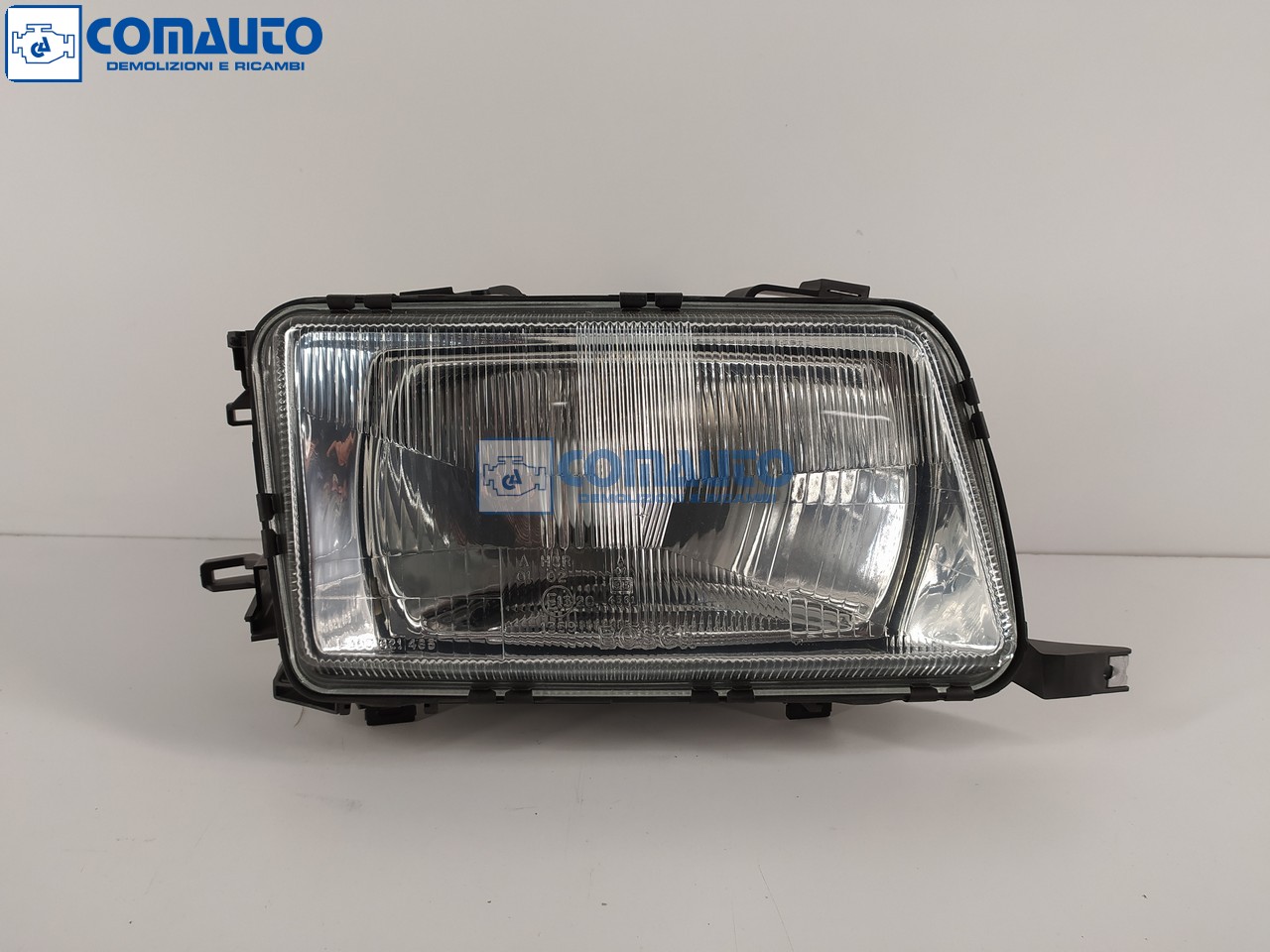 Faro ant dx AUDI 80