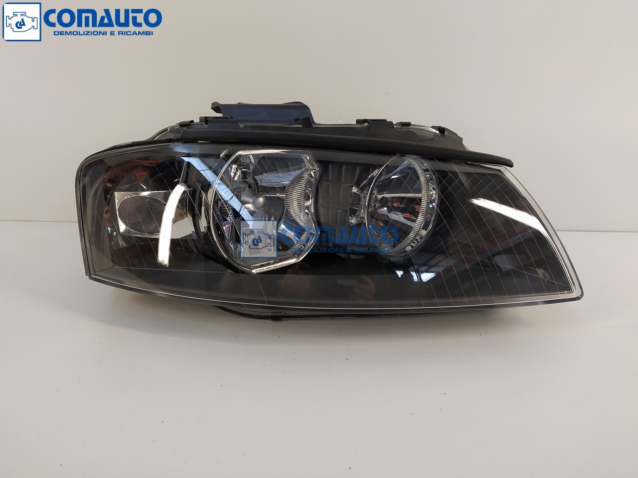 Faro ant dx AUDI A3