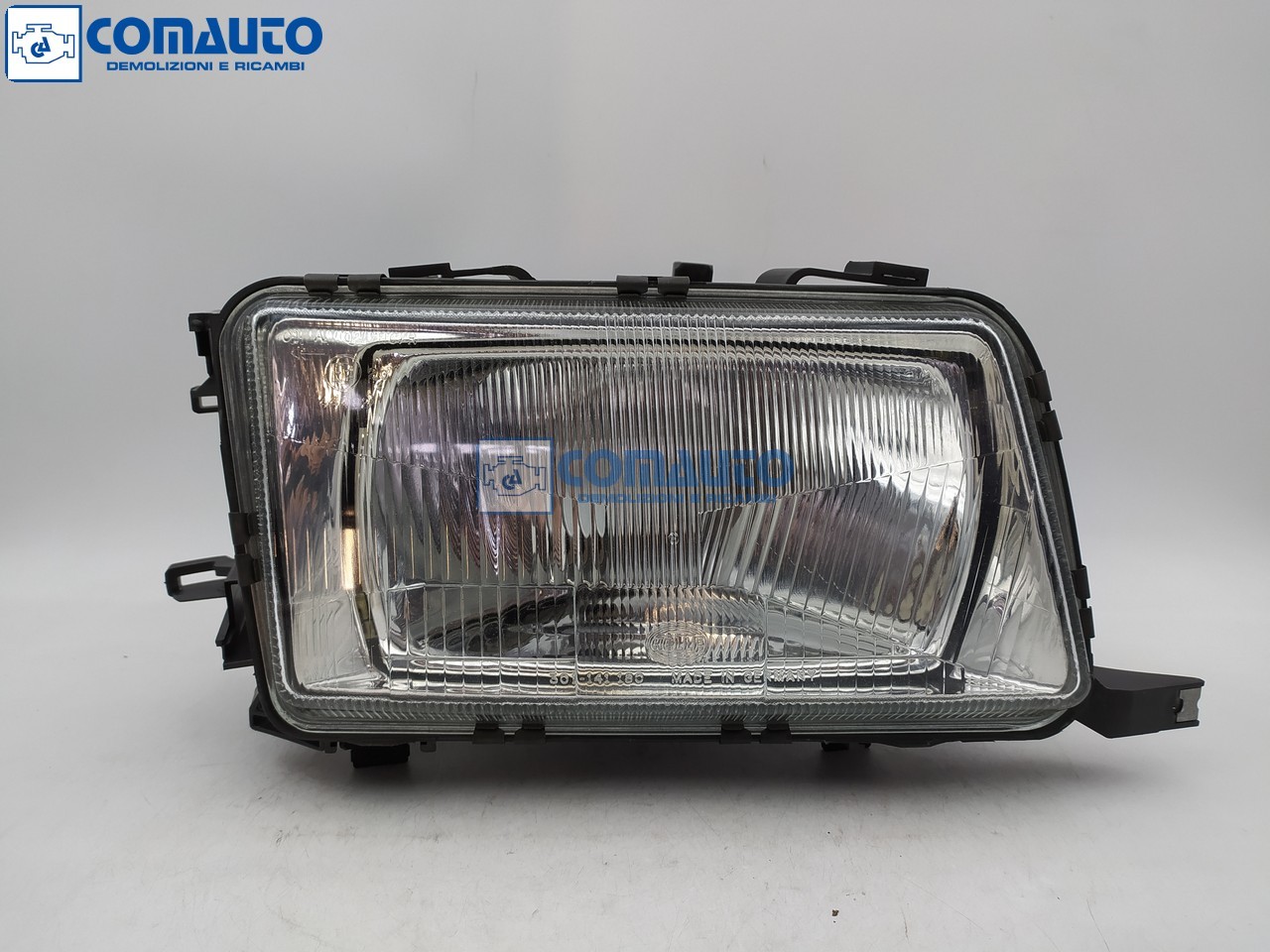 Faro ant dx AUDI 80