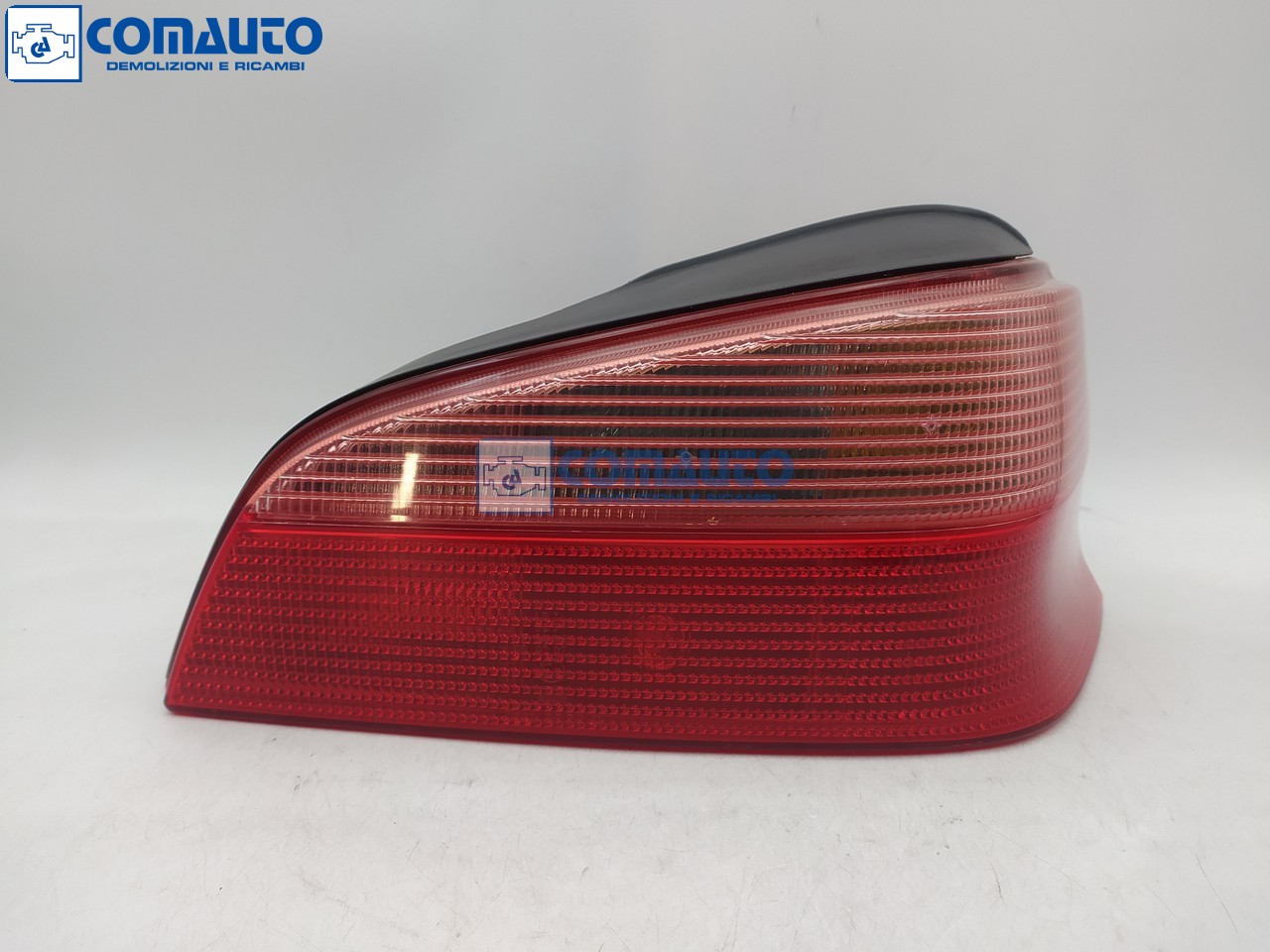 Fanale post dx PEUGEOT 106