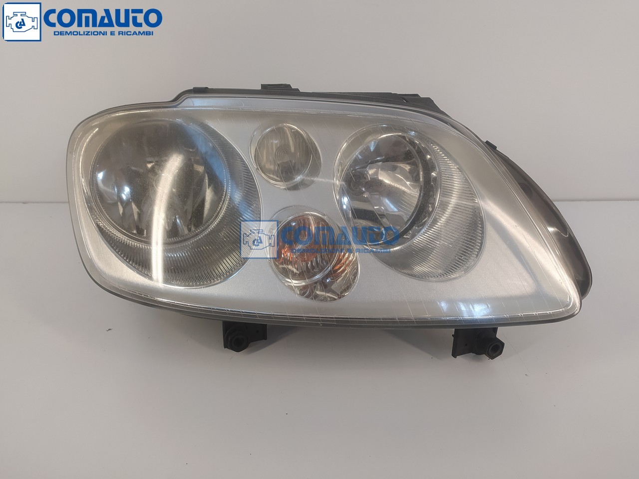 Faro ant dx VOLKSWAGEN TOURAN