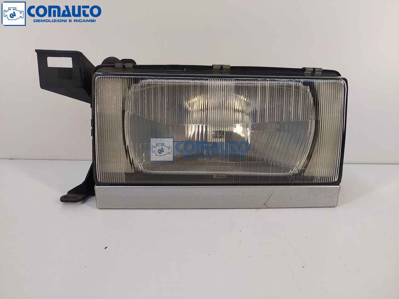 Faro ant sx VOLVO 740