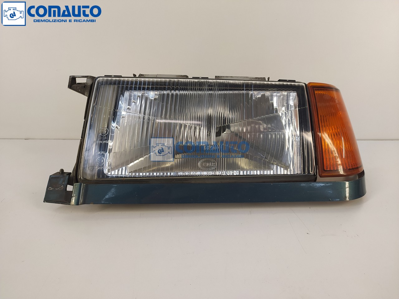 Faro ant sx VOLVO 440