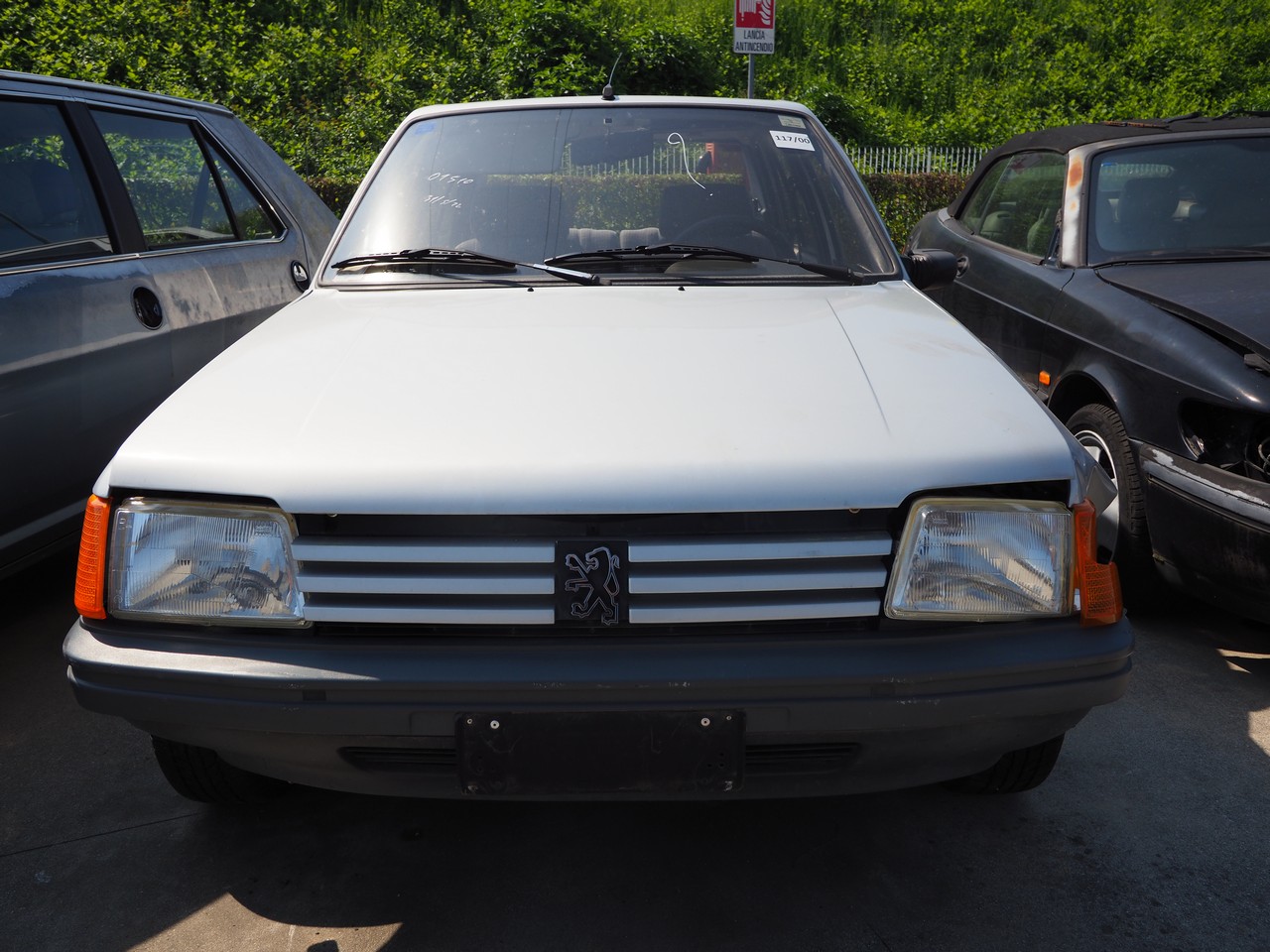 Auto d'epoca PEUGEOT 205