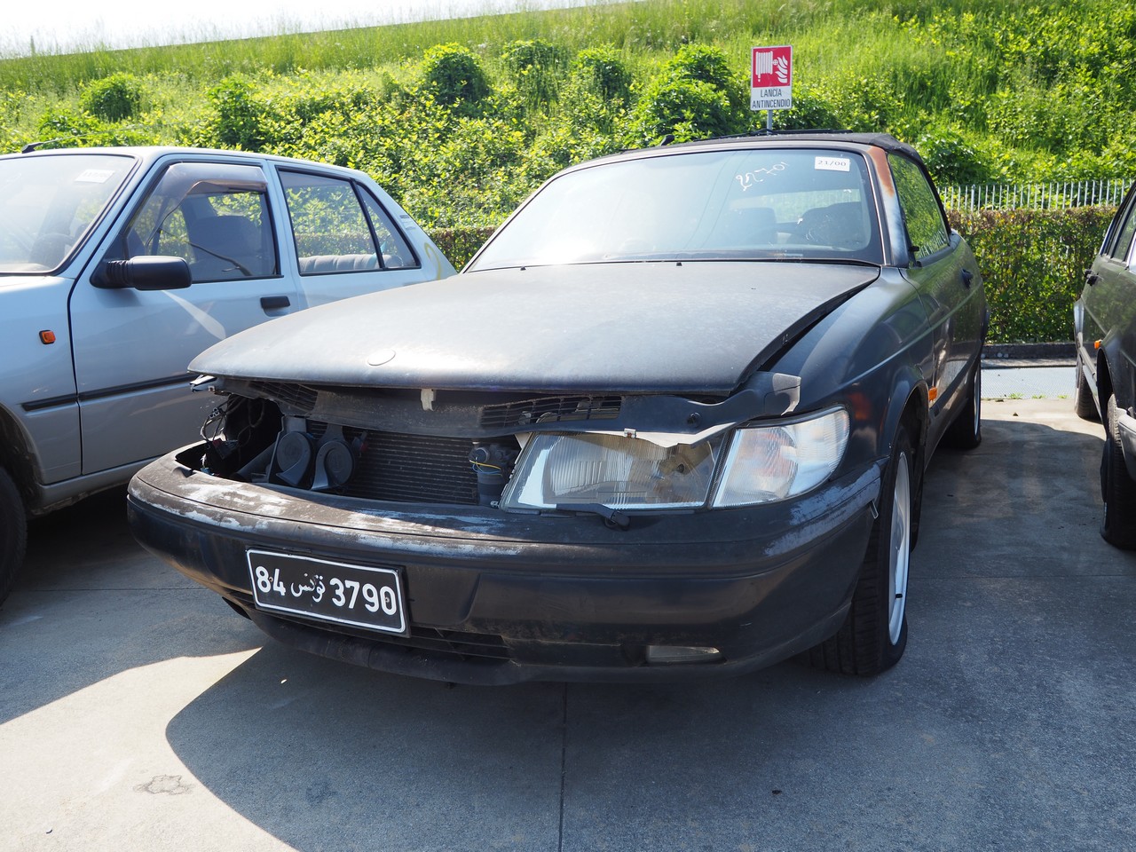 Auto d'epoca SAAB 900