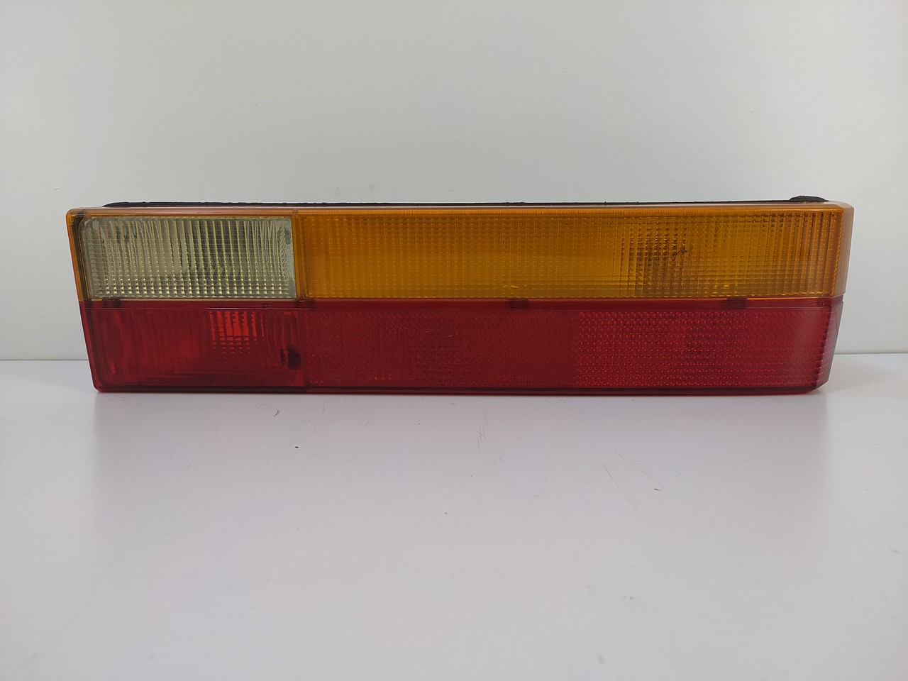 Fanale post dx FORD GRANADA