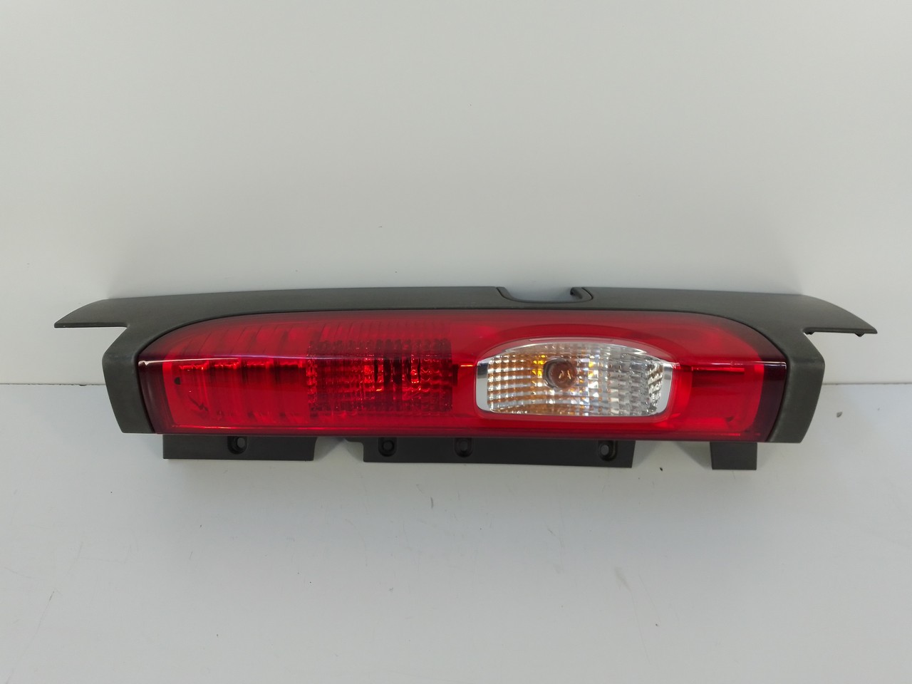 Fanale post dx RENAULT TRAFIC