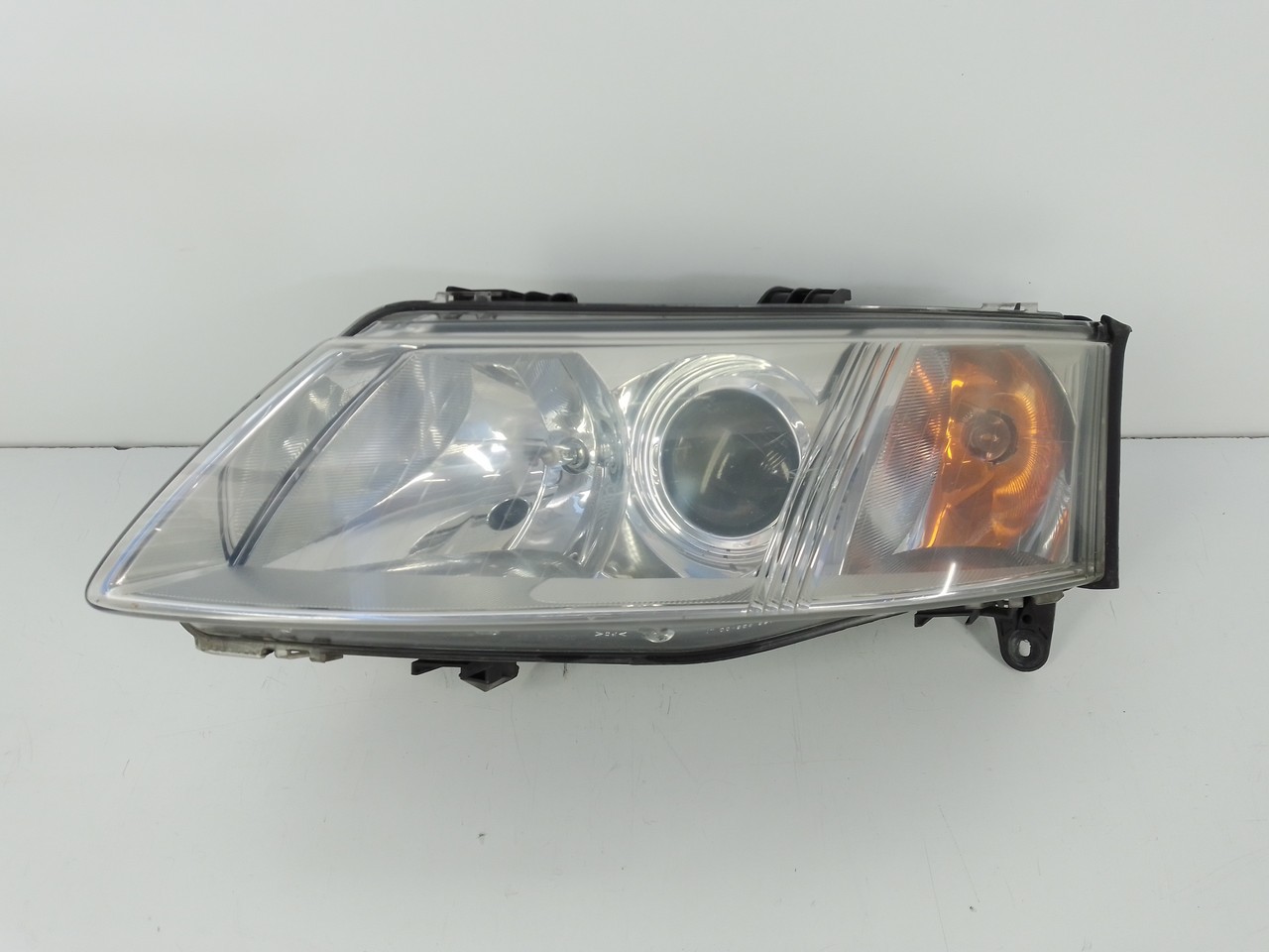 Faro ant sx SAAB 9-3