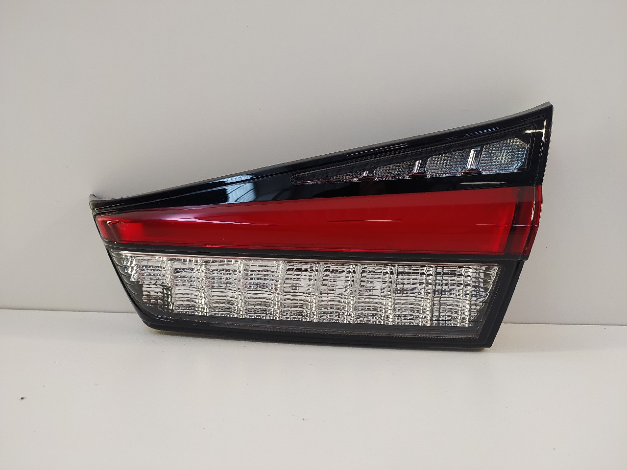 Fanale post dx MITSUBISHI ASX