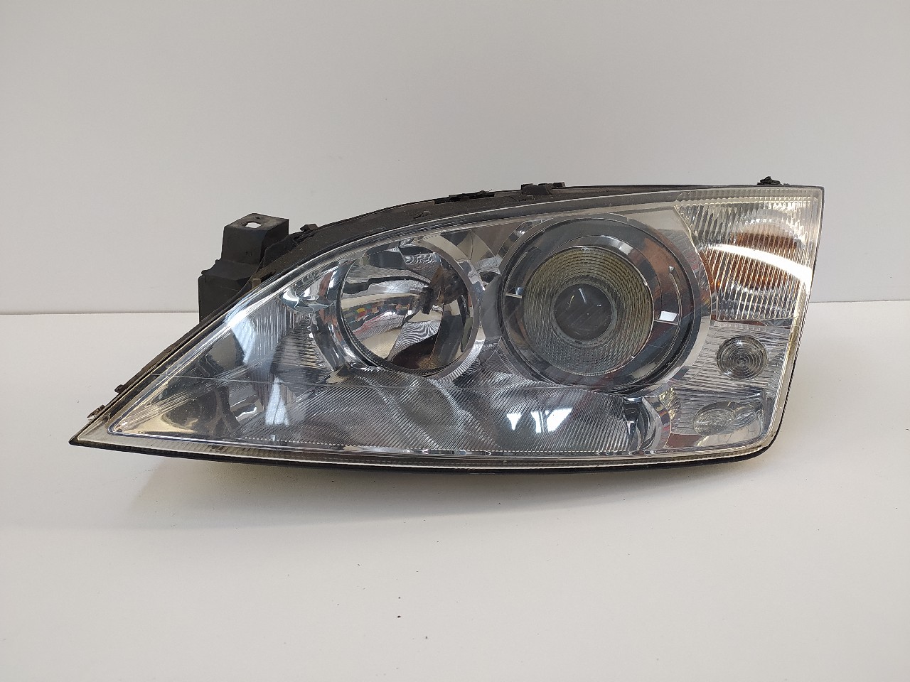 Faro ant sx FORD MONDEO