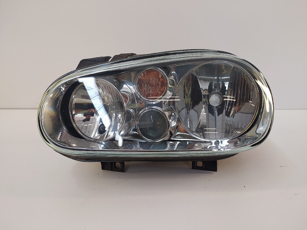 Faro ant sx VOLKSWAGEN GOLF