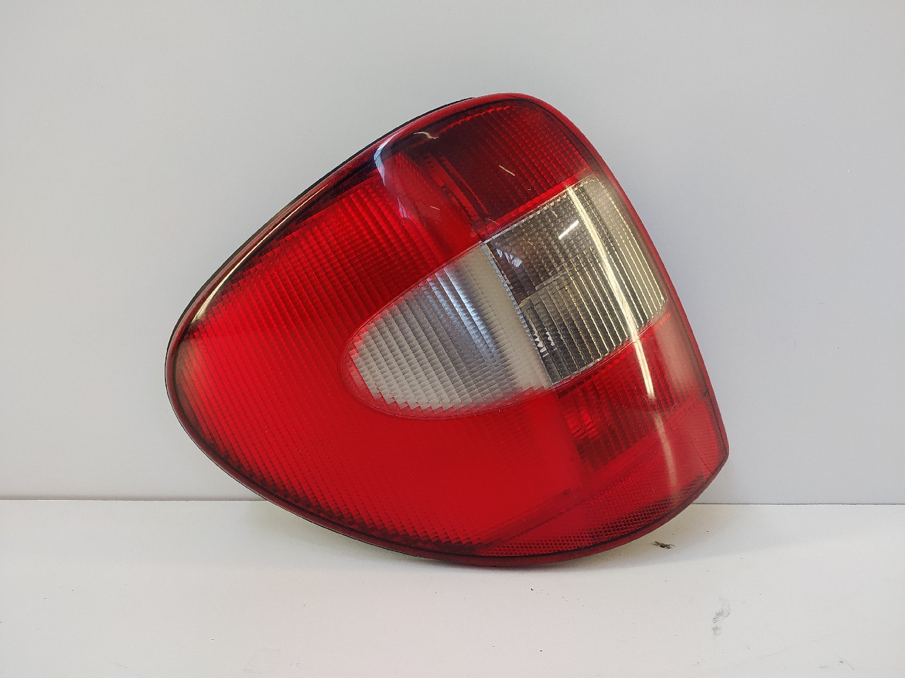 Fanale post sx CHRYSLER VOYAGER