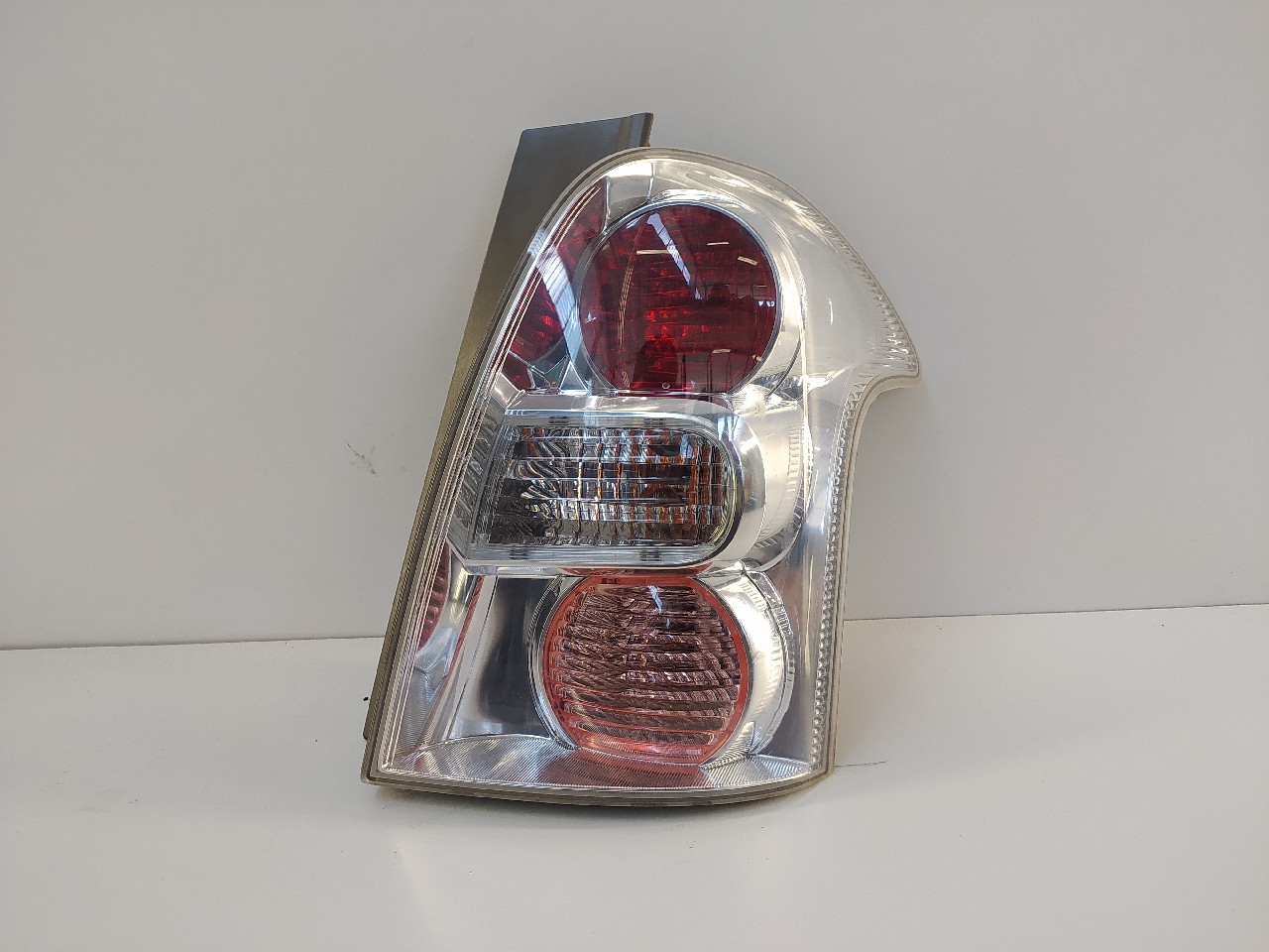 Fanale post dx TOYOTA COROLLA