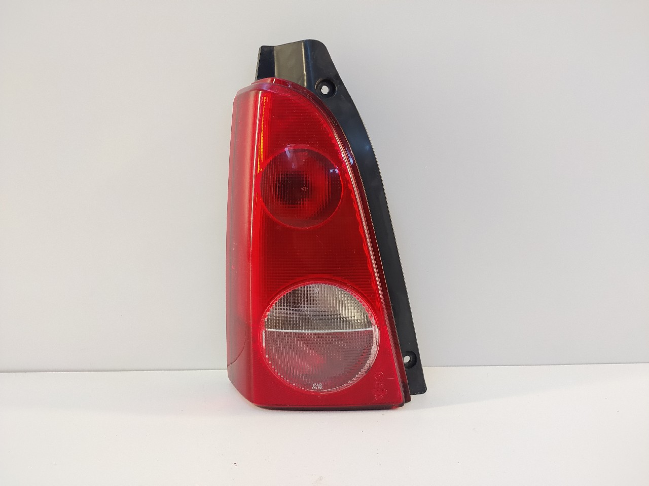 Fanale post sx OPEL AGILA
