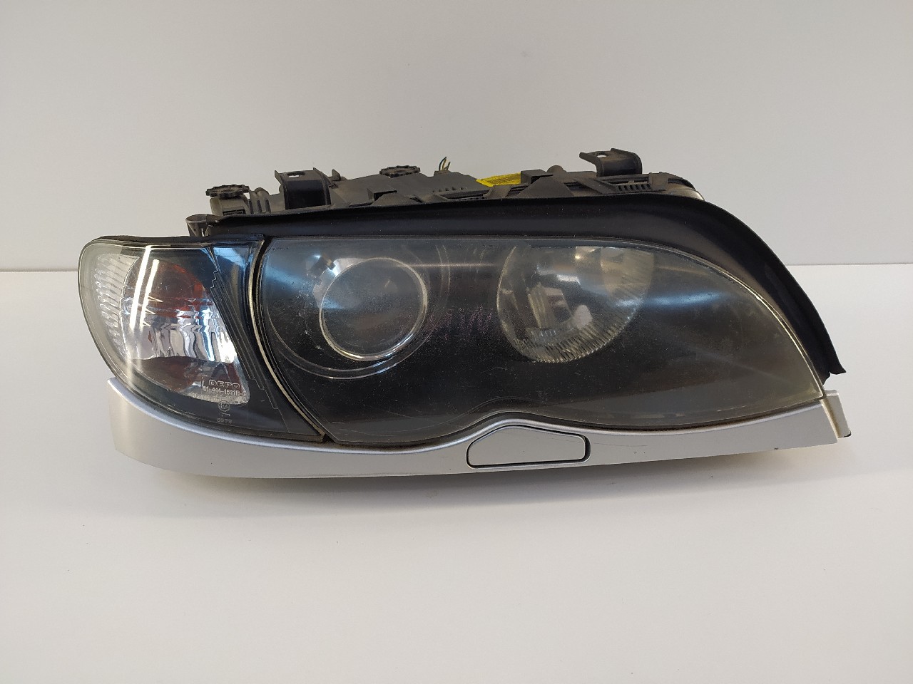 Faro ant dx BMW 3