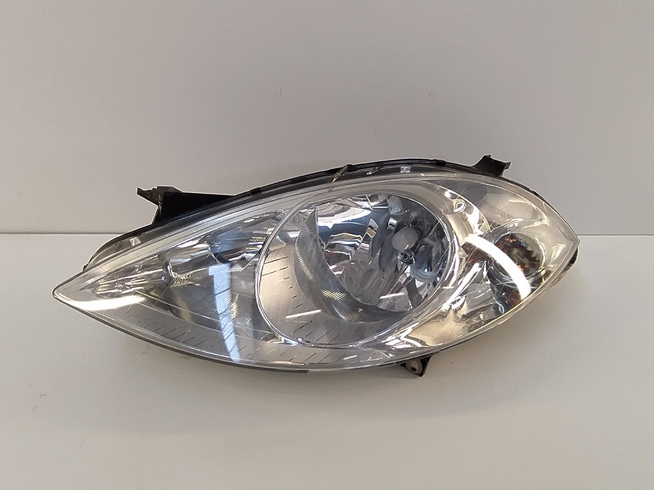 Faro ant sx MERCEDES CLASSE