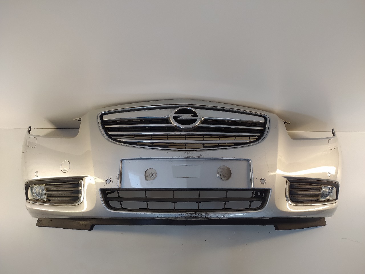 Paraurti ant OPEL INSIGNIA