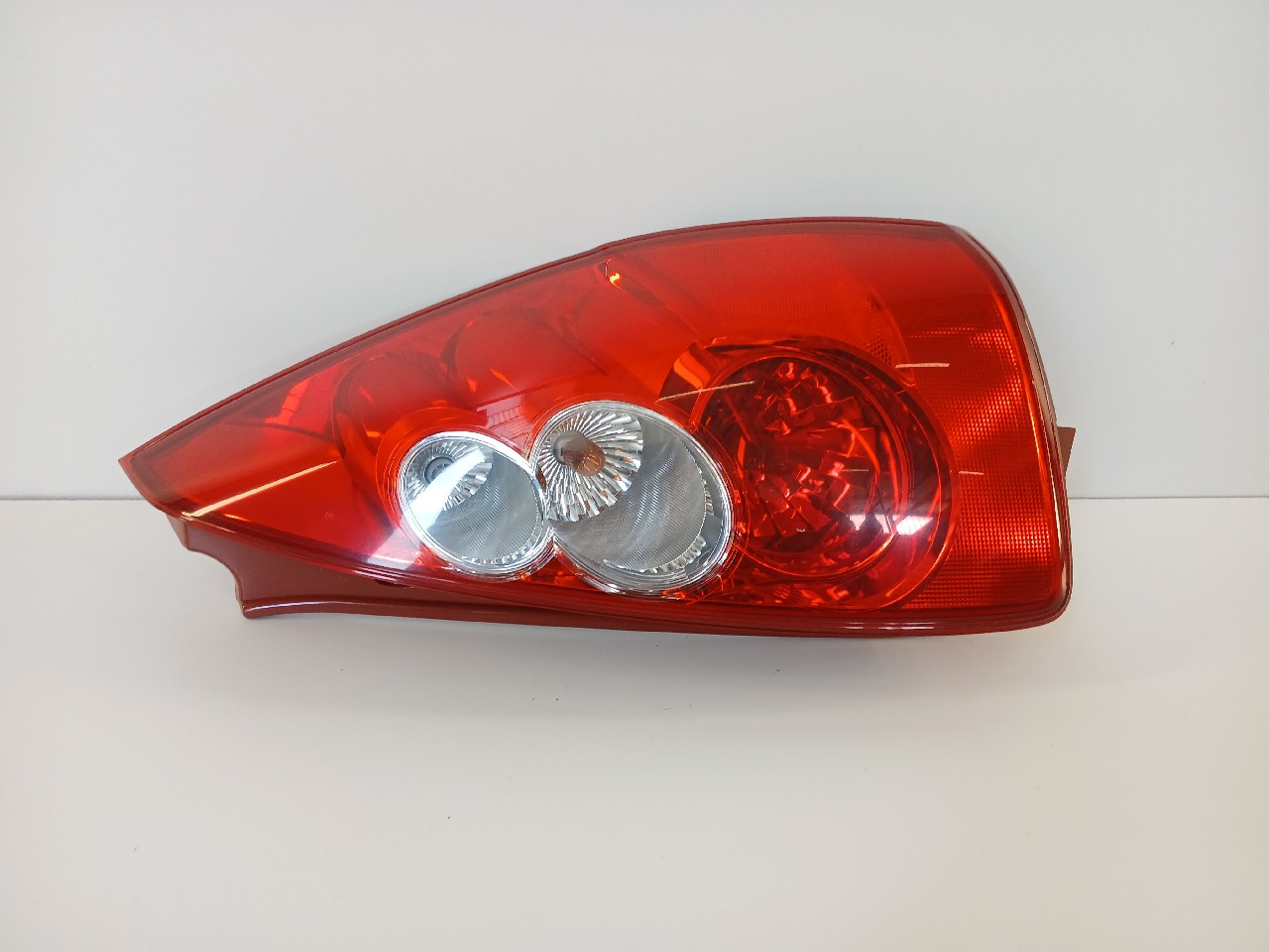 Fanale post dx MAZDA 5