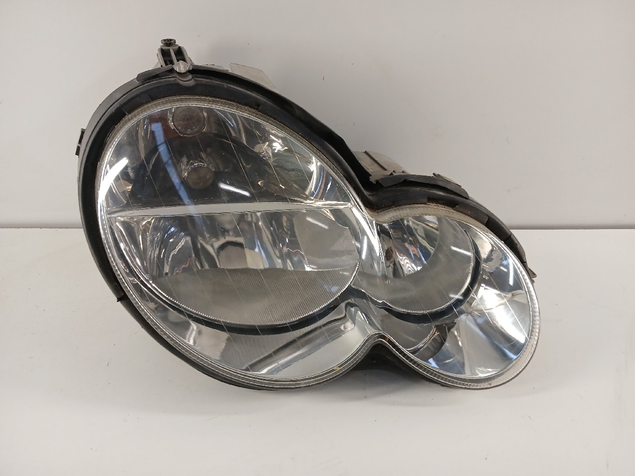 Faro ant dx MERCEDES CLASSE
