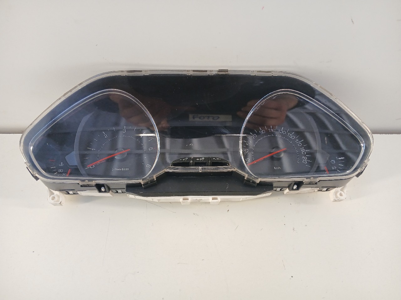 Quadro strumenti PEUGEOT 208