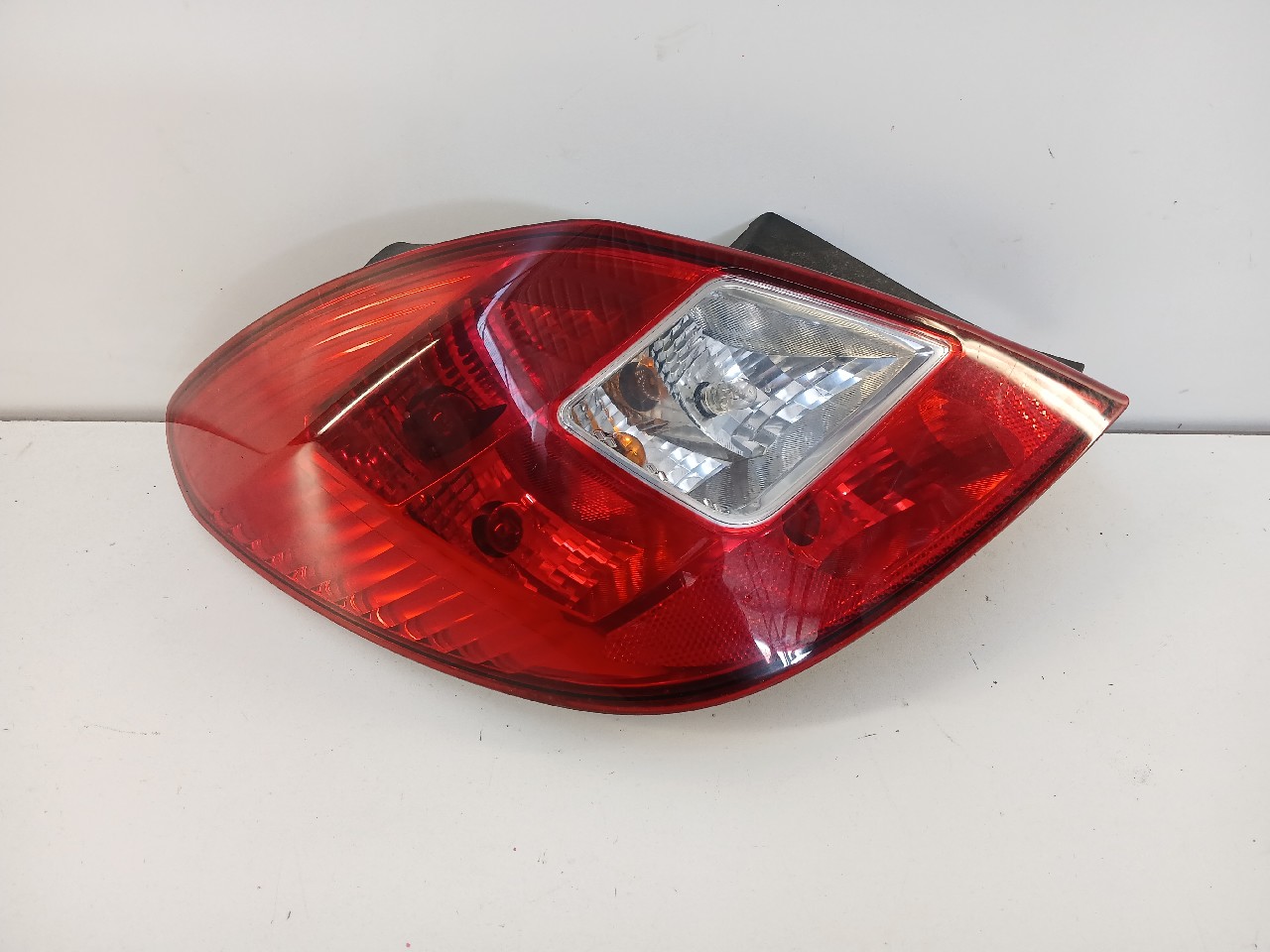 Fanale post sx OPEL CORSA