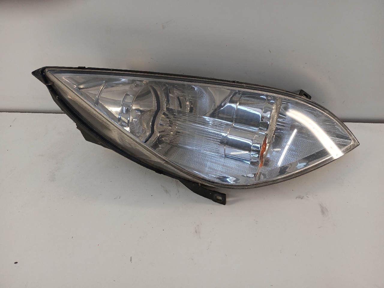 Faro ant dx MITSUBISHI COLT