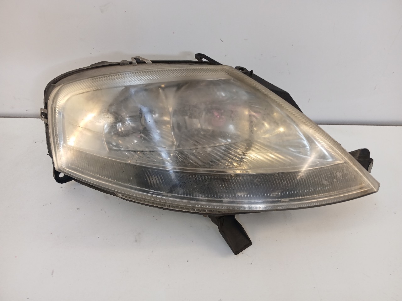 Faro ant dx CITROEN C3