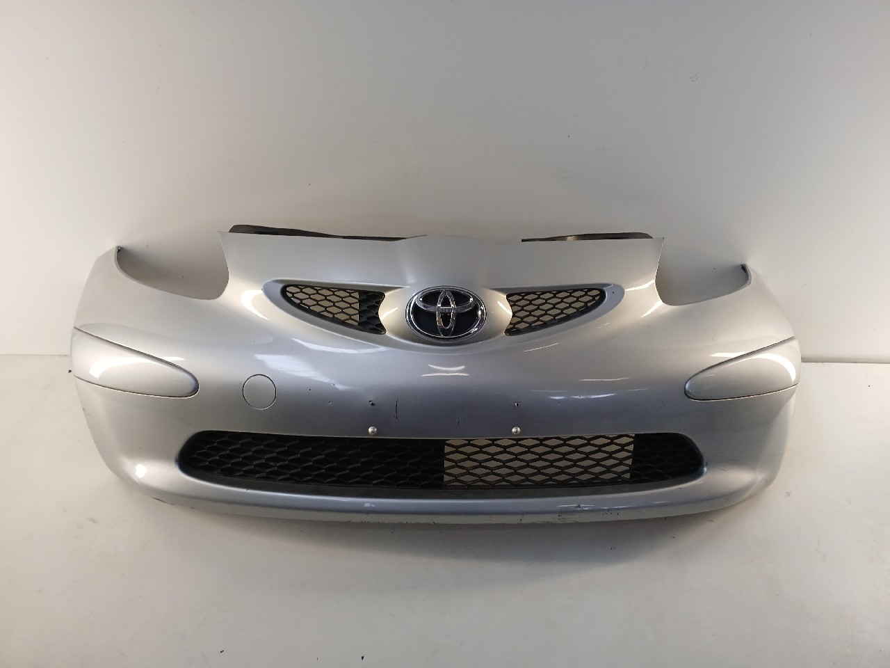 Paraurti ant TOYOTA AYGO