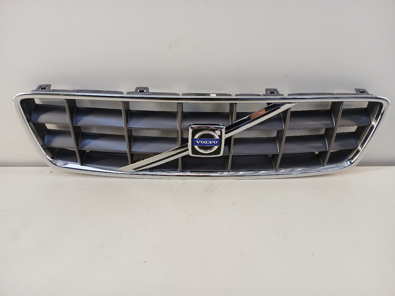 Griglia ant VOLVO XC70