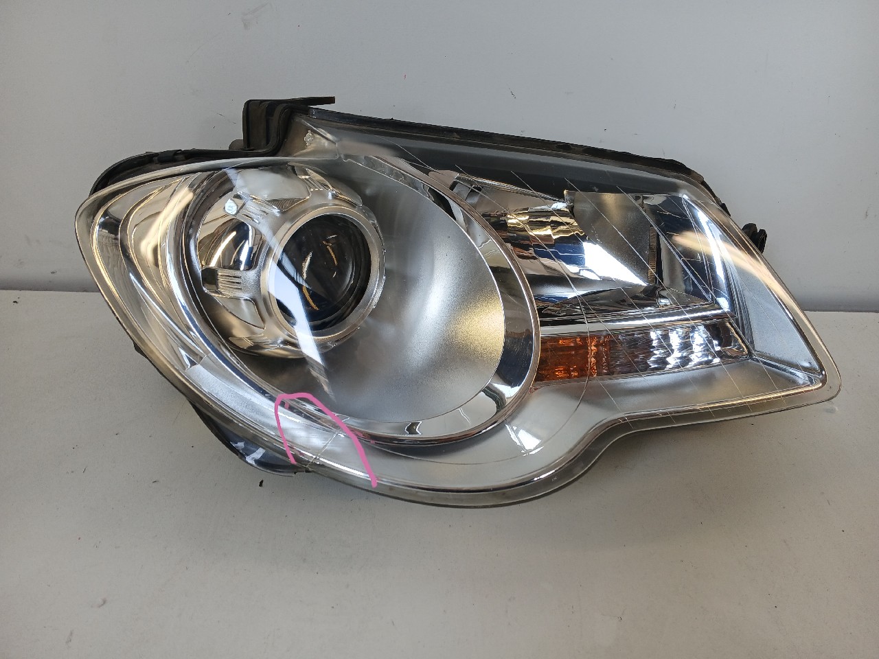 Faro ant dx VOLKSWAGEN TOURAN