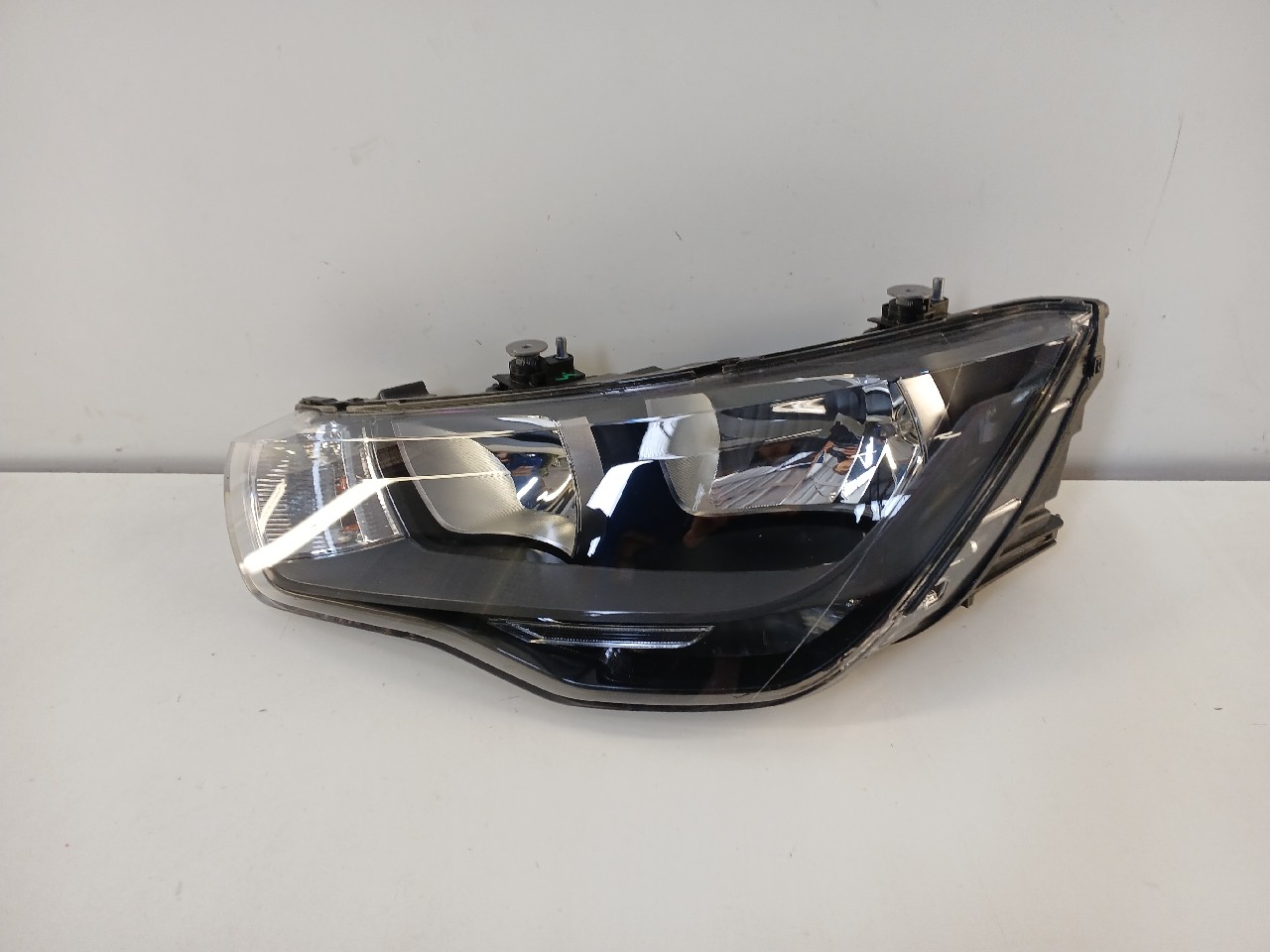 Faro ant sx AUDI A1