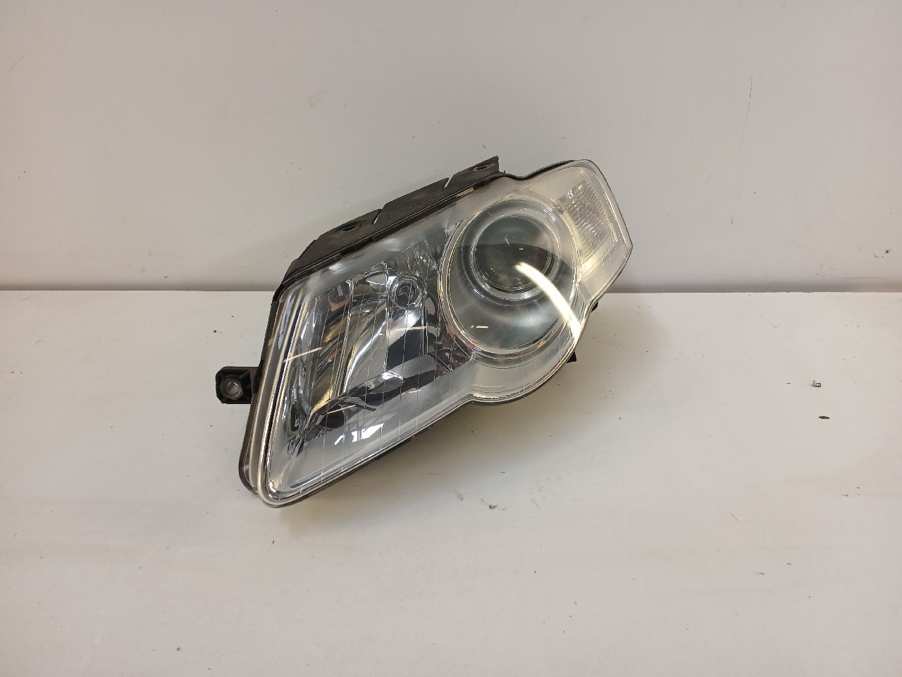 Faro ant sx VOLKSWAGEN PASSAT