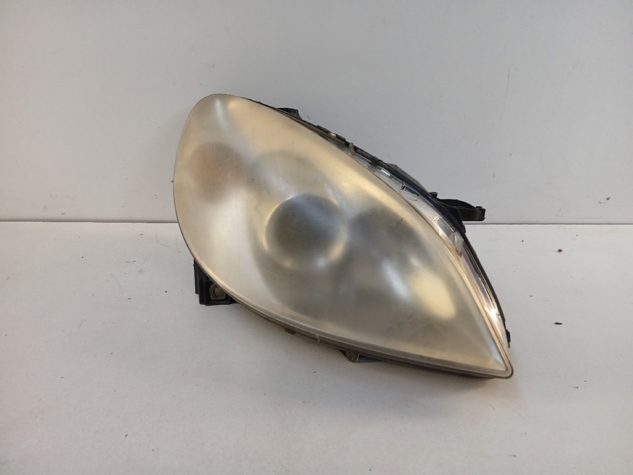 Faro ant dx MERCEDES CLASSE